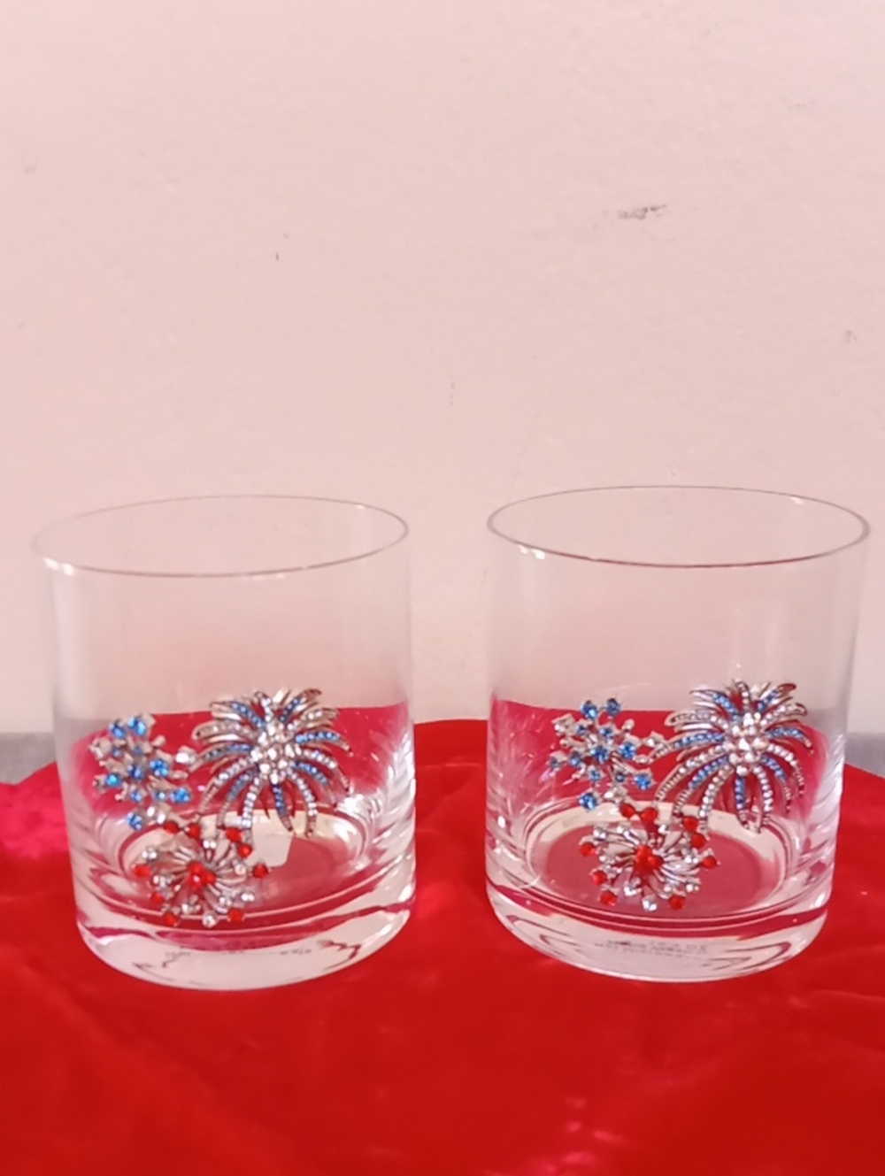 NWT Embellished Crystal Glasses Patriotic Firework